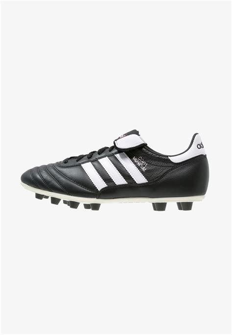 Adidas voetbalschoenen noppen